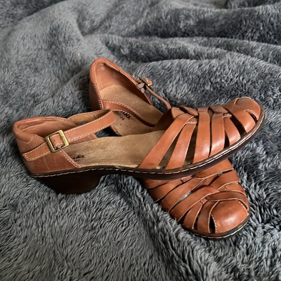 Clarks bendables - Picture 2 of 3